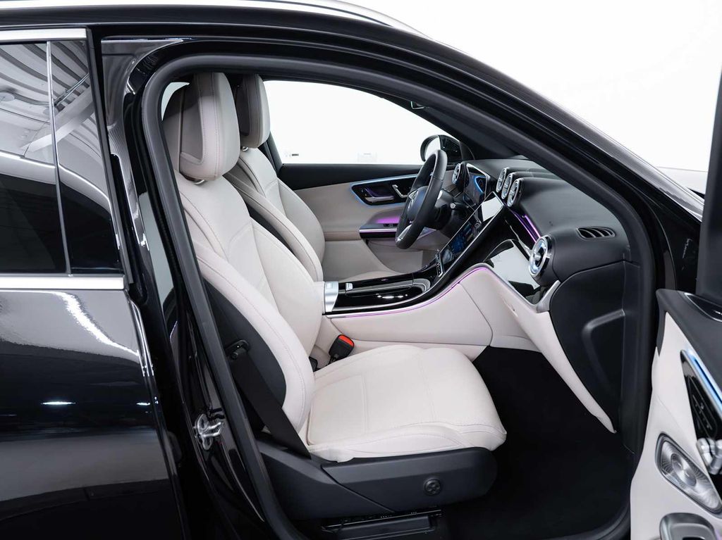 صورة مصغرة 19 لـ 2026 Mercedes-BENZ GLC
