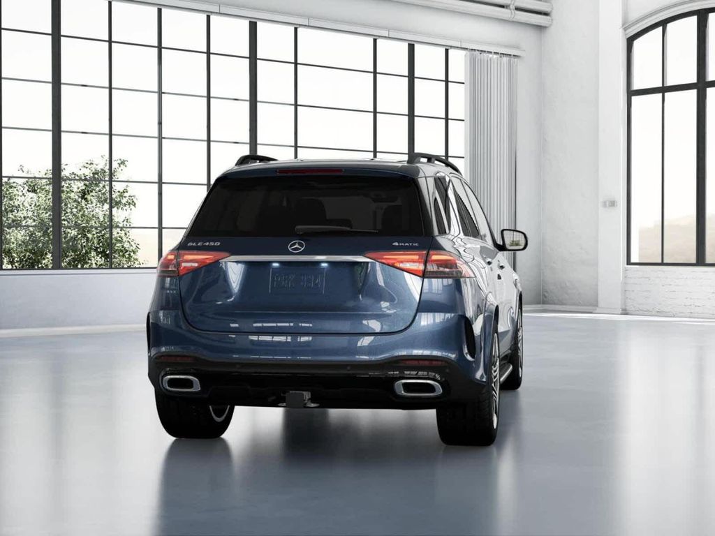2026 Mercedes-BENZ GLE — миниатюра 24