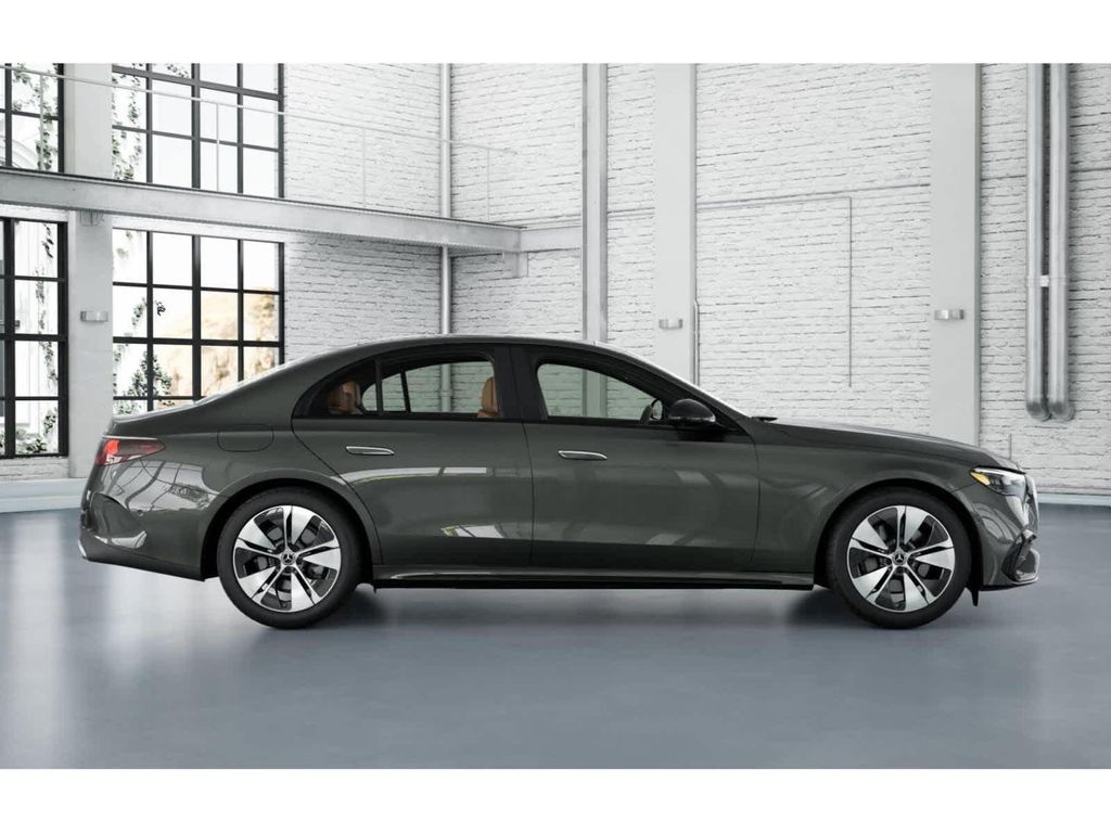 2026 Mercedes-BENZ E-CLASS 照片 3