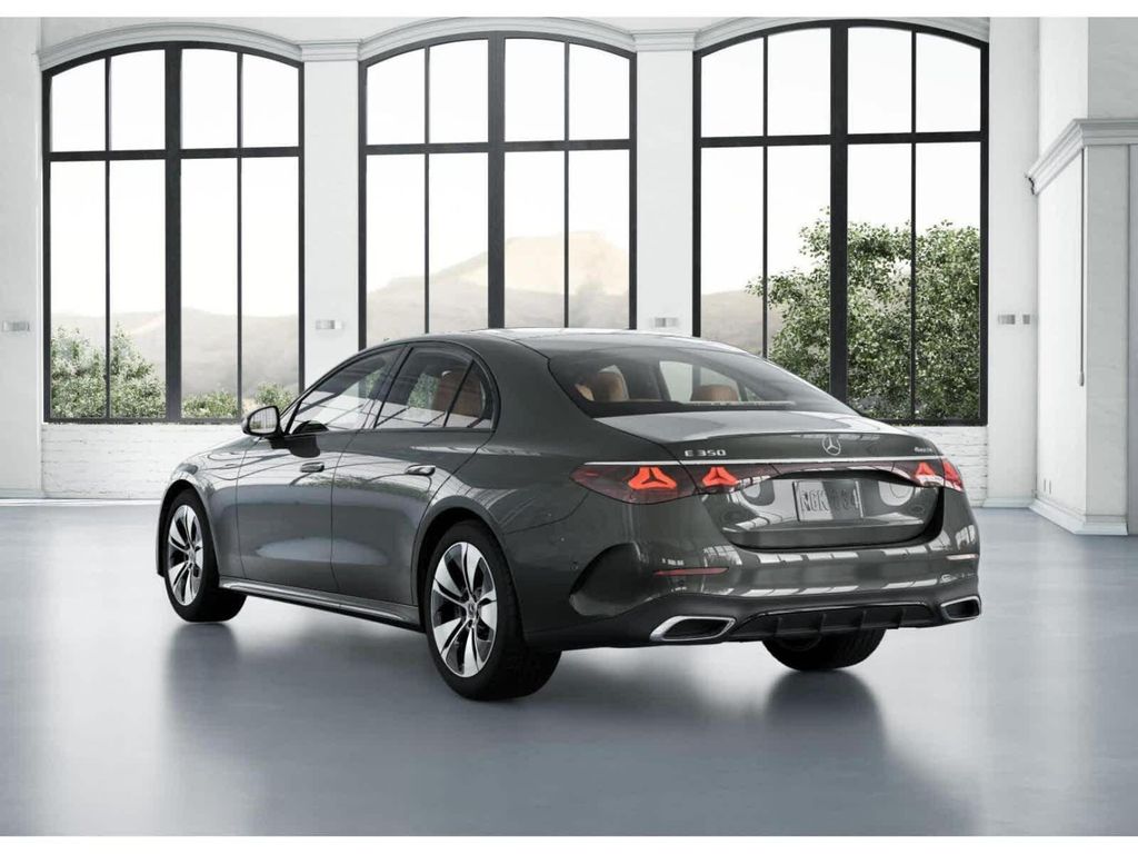 صورة مصغرة 28 لـ 2026 Mercedes-BENZ E-CLASS