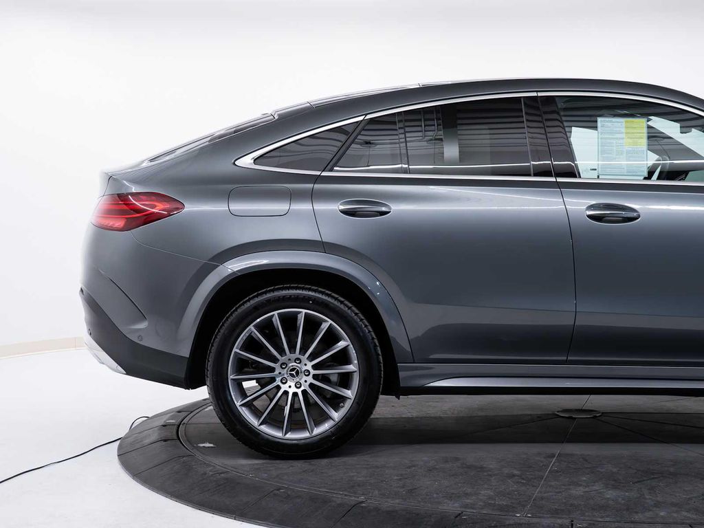 صورة 10 لـ 2026 Mercedes-BENZ GLE