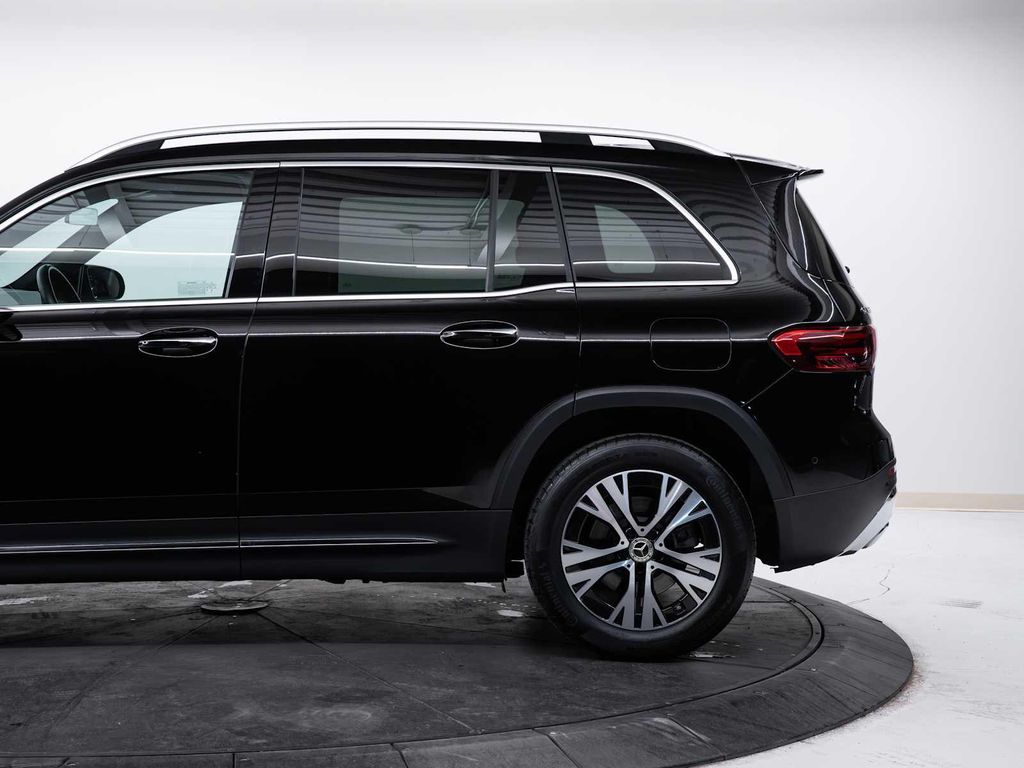 2025 Mercedes-BENZ GLB 照片 6