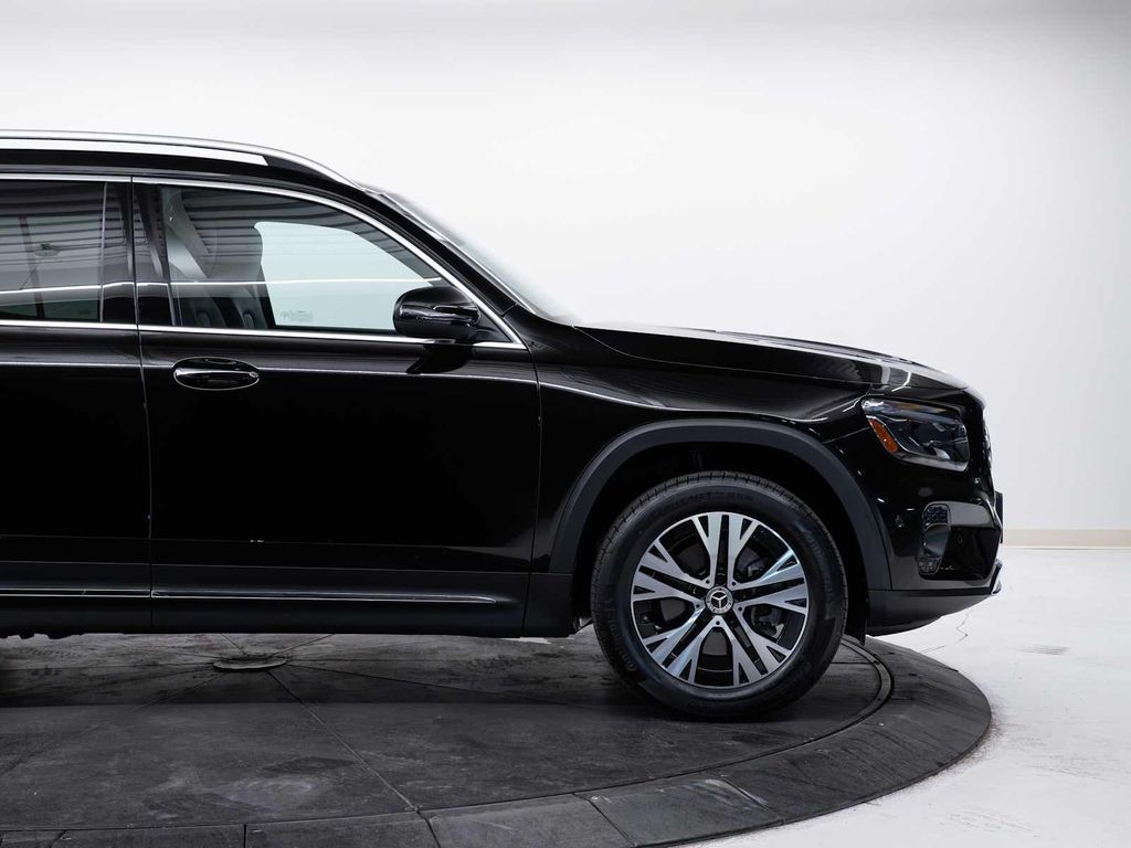 2025 Mercedes-BENZ GLB 缩略图 11