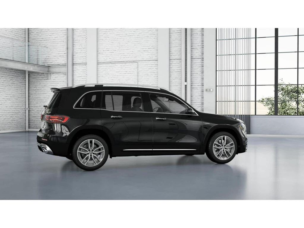 صورة مصغرة 17 لـ 2026 Mercedes-BENZ AMG GLB 35 4MATIC