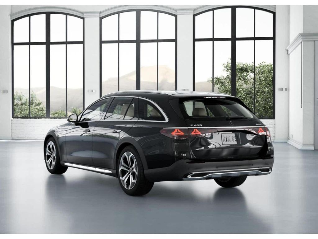 صورة مصغرة 28 لـ 2026 Mercedes-BENZ E-CLASS