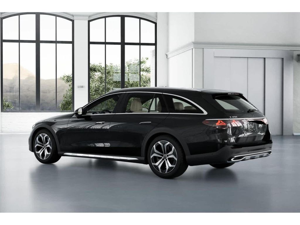 صورة مصغرة 30 لـ 2026 Mercedes-BENZ E-CLASS