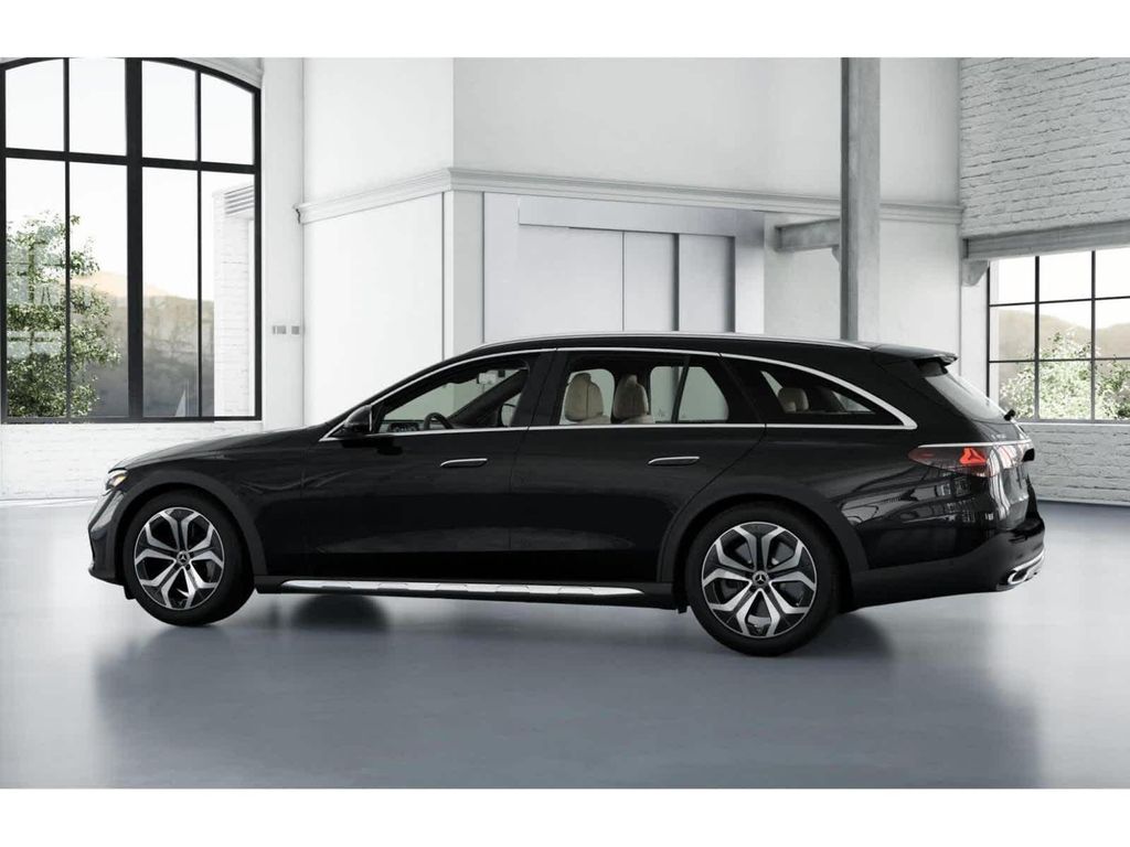 صورة مصغرة 32 لـ 2026 Mercedes-BENZ E-CLASS