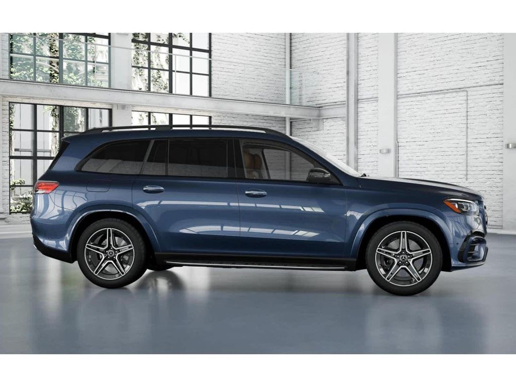 2026 Mercedes-BENZ GLS 缩略图 16