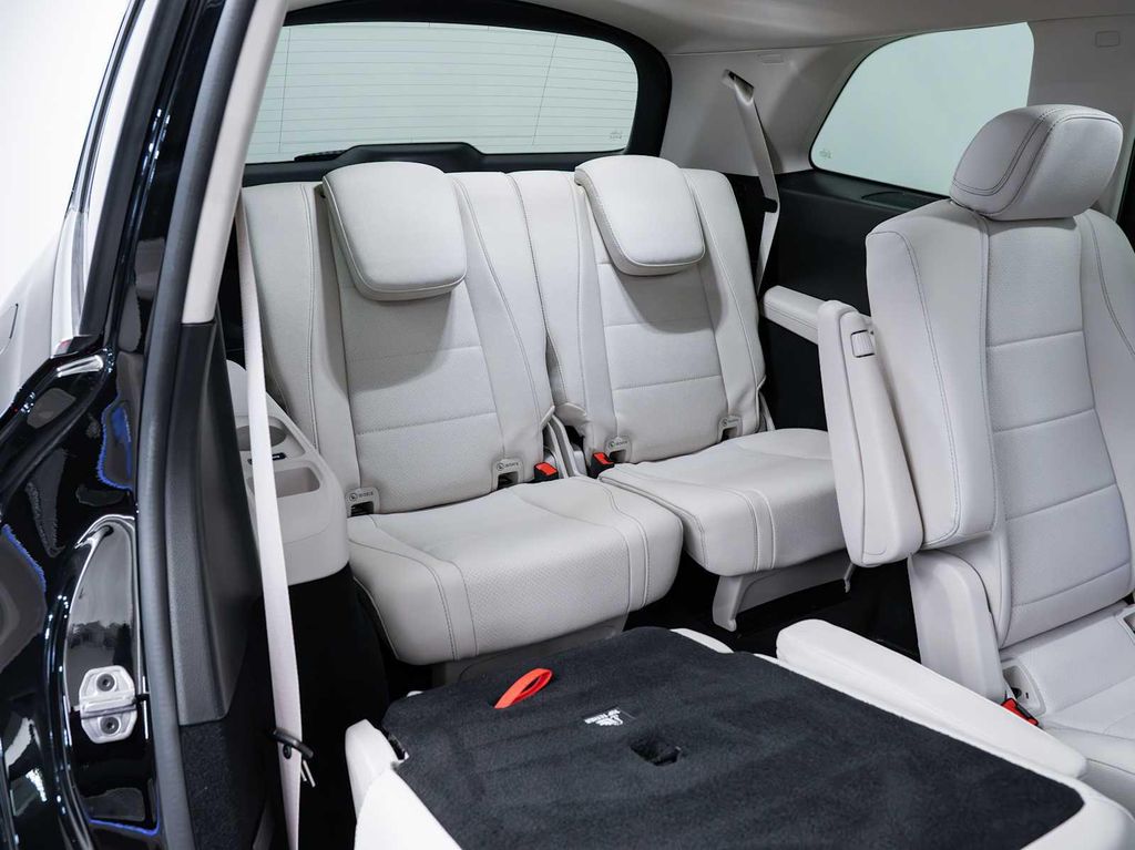 2026 Mercedes-BENZ GLS 缩略图 22