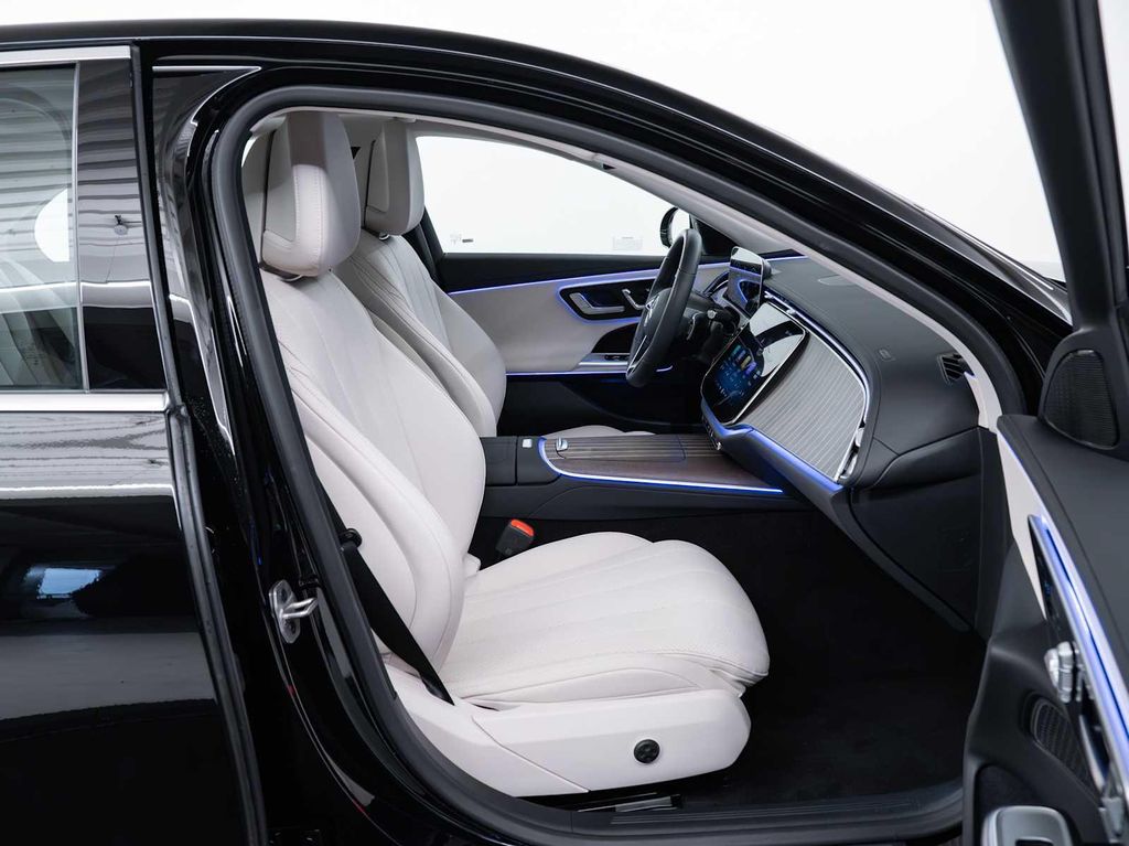 صورة مصغرة 17 لـ 2026 Mercedes-BENZ E-CLASS