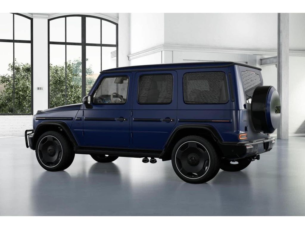 2027 Mercedes-BENZ AMG G 63 BASE thumbnail 31