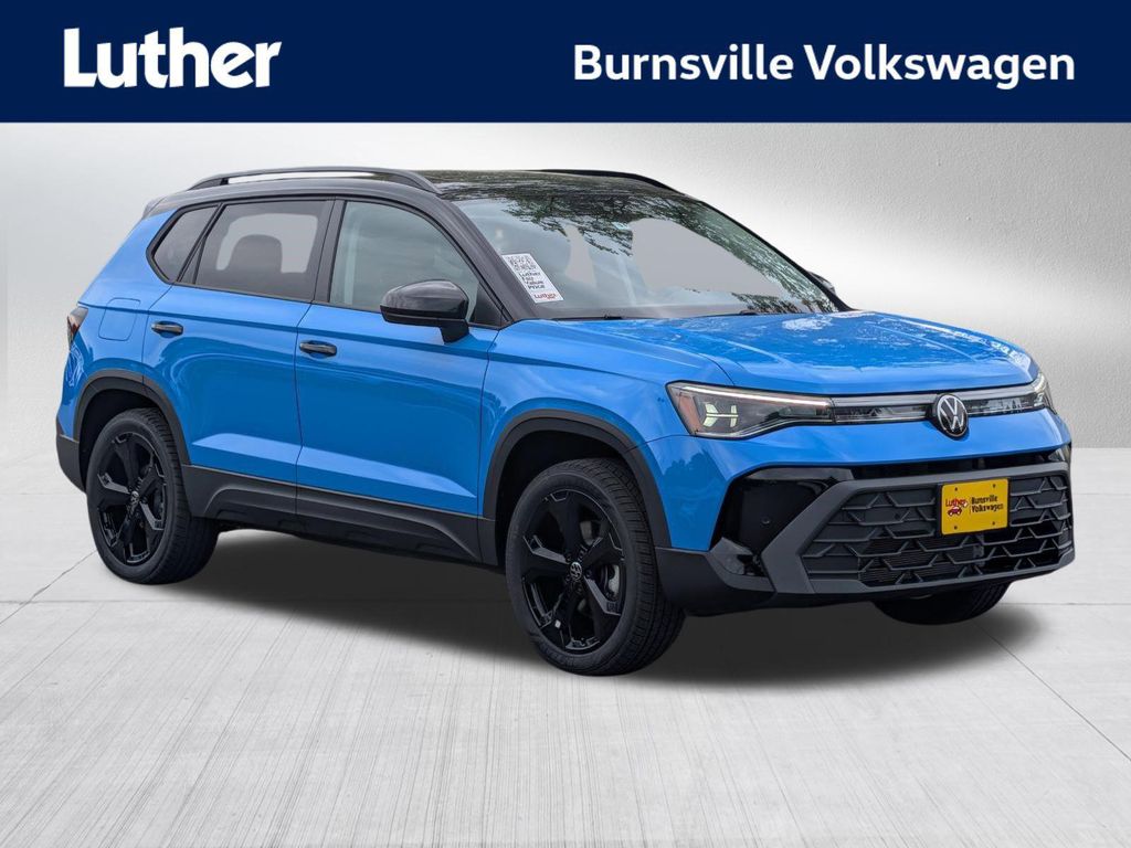 New 2026 Volkswagen Taos SE Black