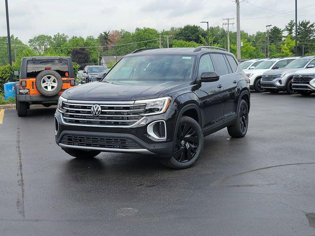 New 2026 Volkswagen Atlas 2.0T SE w/Technology 4MOTION