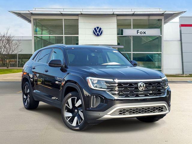 New 2026 Volkswagen Atlas Cross Sport 2.0T SE w/Technology