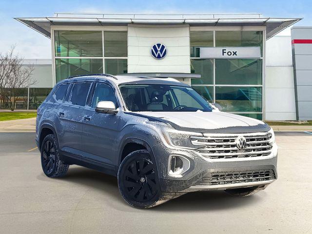 New 2026 Volkswagen Atlas 2.0T SE w/Technology 4MOTION