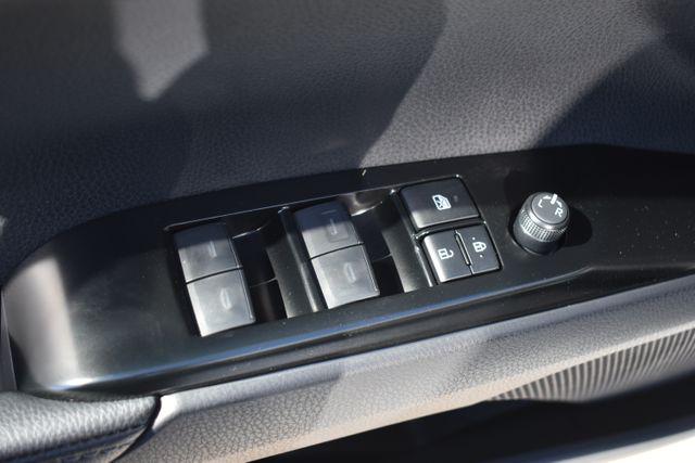 TOYOTA CAMRY - 10