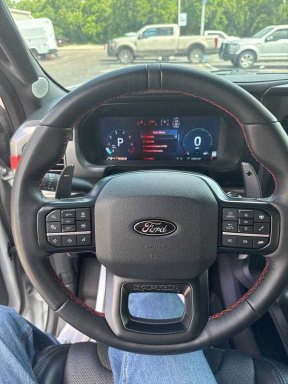 صورة مصغرة 11 لـ 2024 FORD F-150 RAPTOR