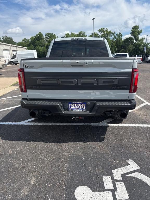 صورة 2 لـ 2024 FORD F-150 RAPTOR