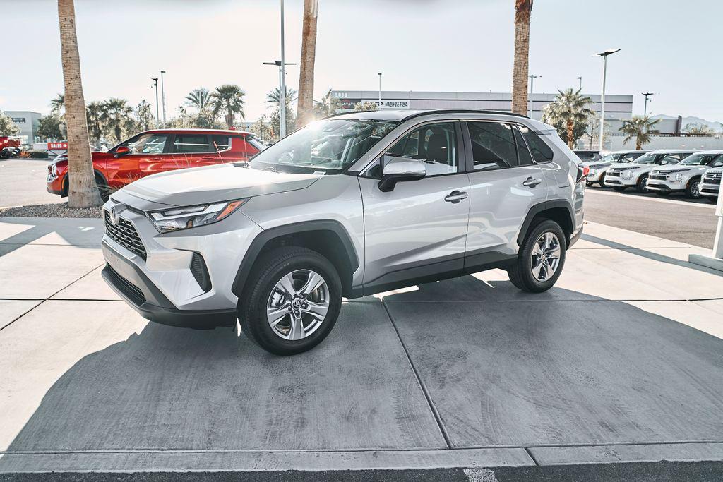 TOYOTA RAV4 - 4