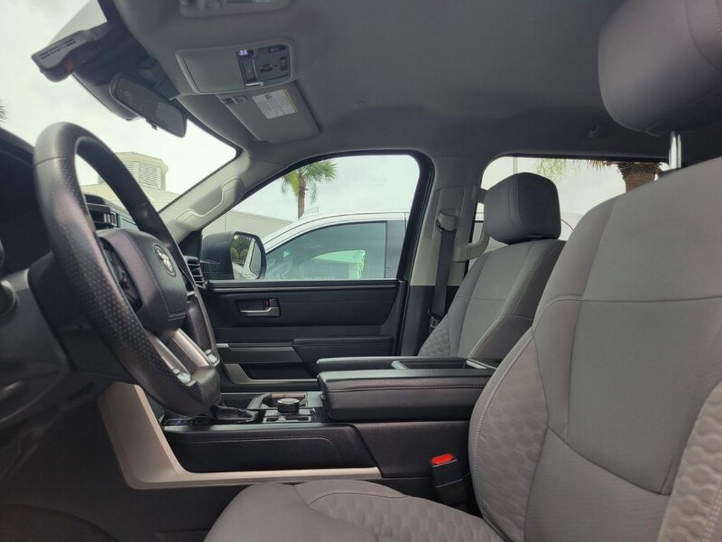 صورة مصغرة 12 لـ 2022 Toyota TUNDRA SR5