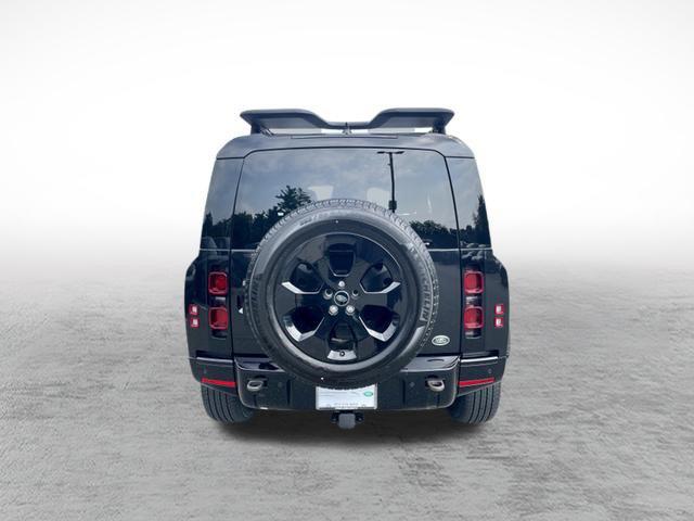صورة 6 لـ 2023 LAND Rover DEFENDER 90 X-DYNAMIC SE