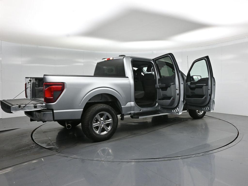 FORD F-150 XLT - 4