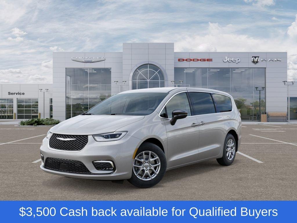 New 2026 Chrysler Pacifica Select