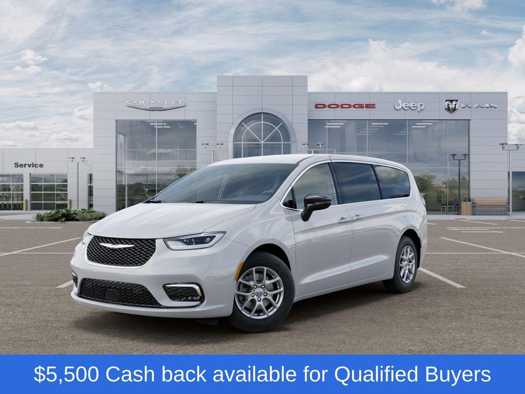 New 2026 Chrysler Pacifica Select