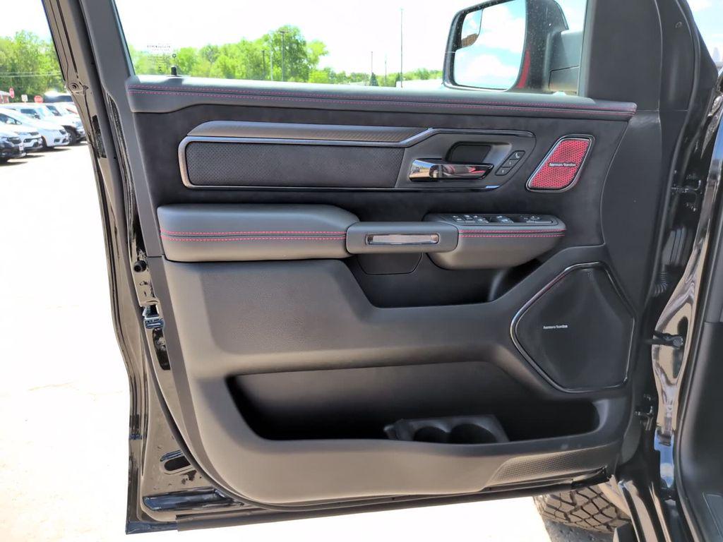 صورة مصغرة 13 لـ 2026 RAM 1500 RHO CREW CAB 4X4 5'7' BOX