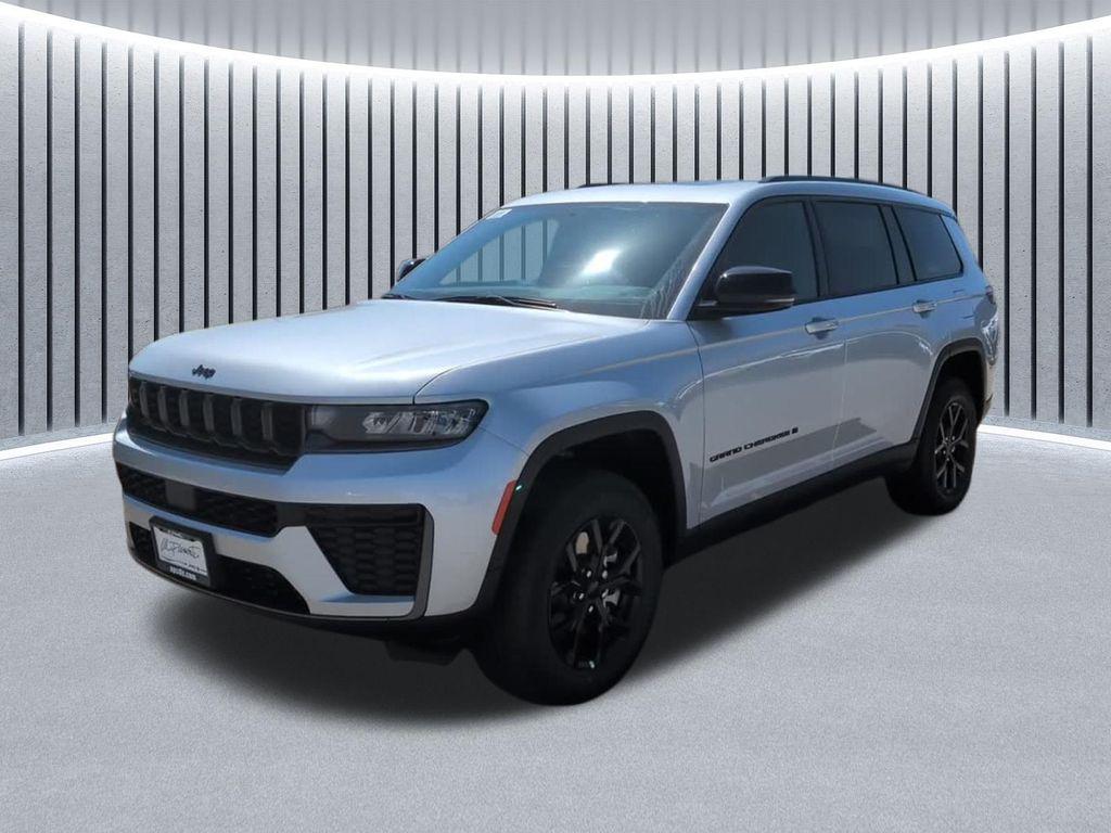 New 2026 Jeep Grand Cherokee L Altitude