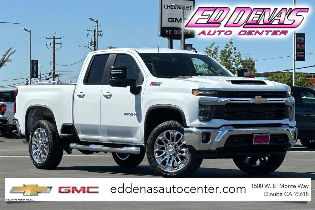 New 2026 Chevrolet Silverado 2500 LT