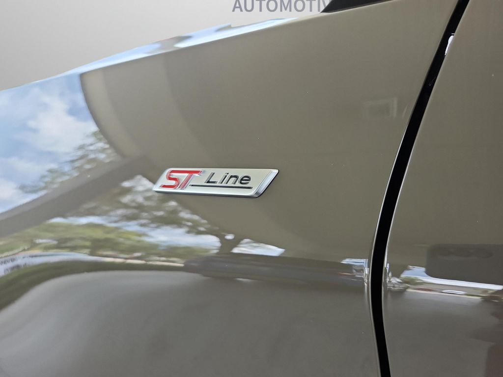 صورة مصغرة 31 لـ 2026 FORD EXPLORER ST-LINE