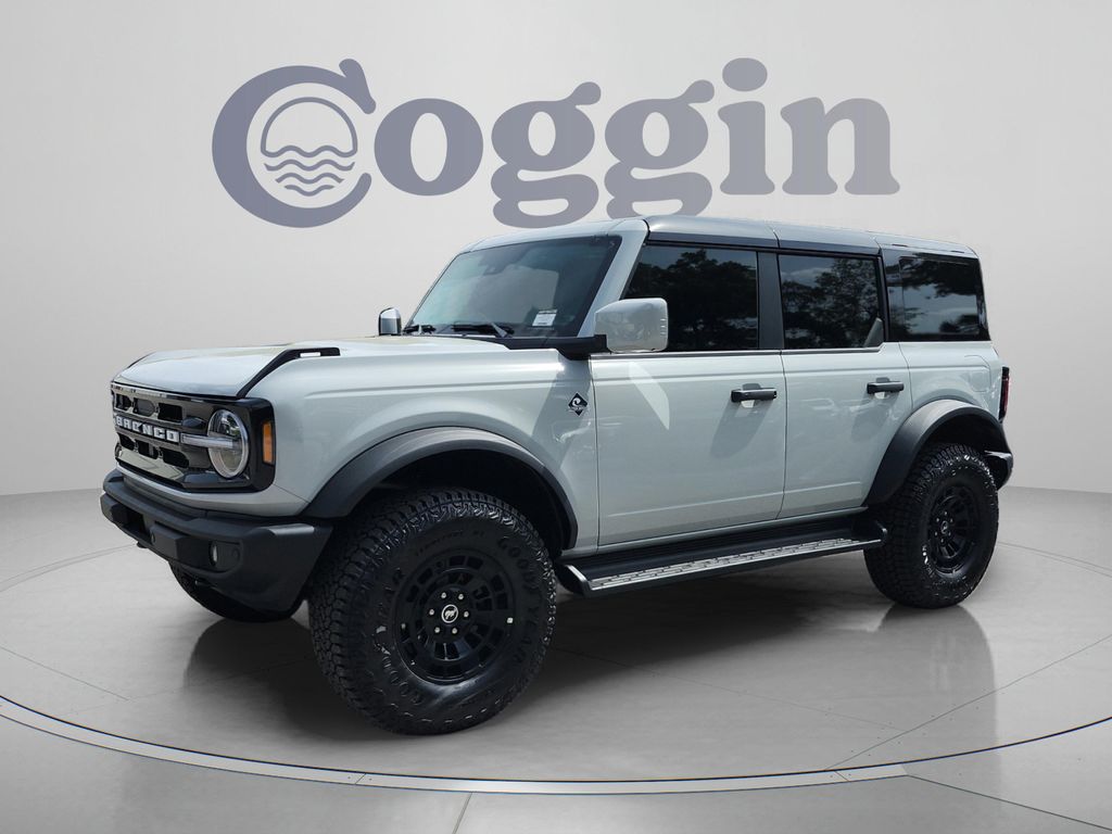 New 2026 Ford Bronco Outer Banks