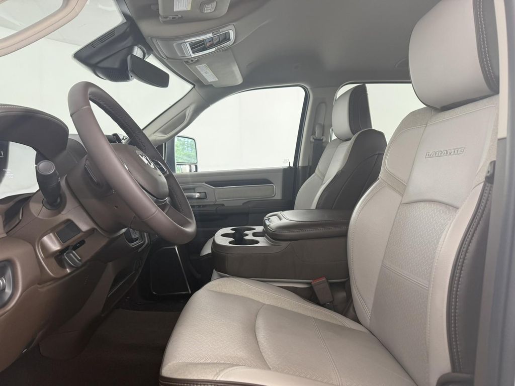 2026 RAM 2500 LARAMIE 4X4 CREW CAB 6'4 BOX 缩略图 14