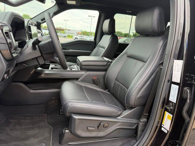 2026 FORD F-150 LARIAT 照片 10
