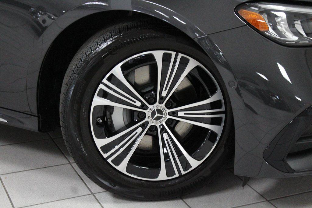 MERCEDES-BENZ E-CLASS - 3