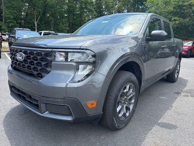 New 2025 Ford Maverick XLT