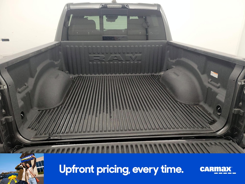 2023 RAM 1500 BIGHORN thumbnail 24