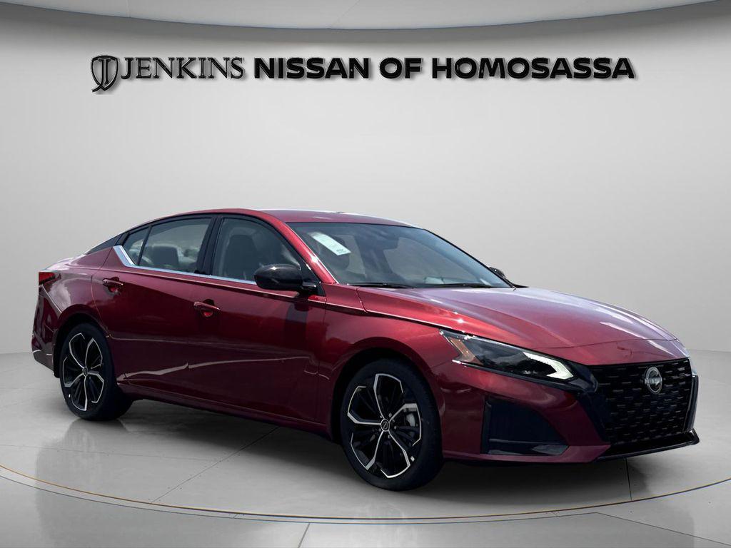 New 2026 Nissan Altima SR FWD