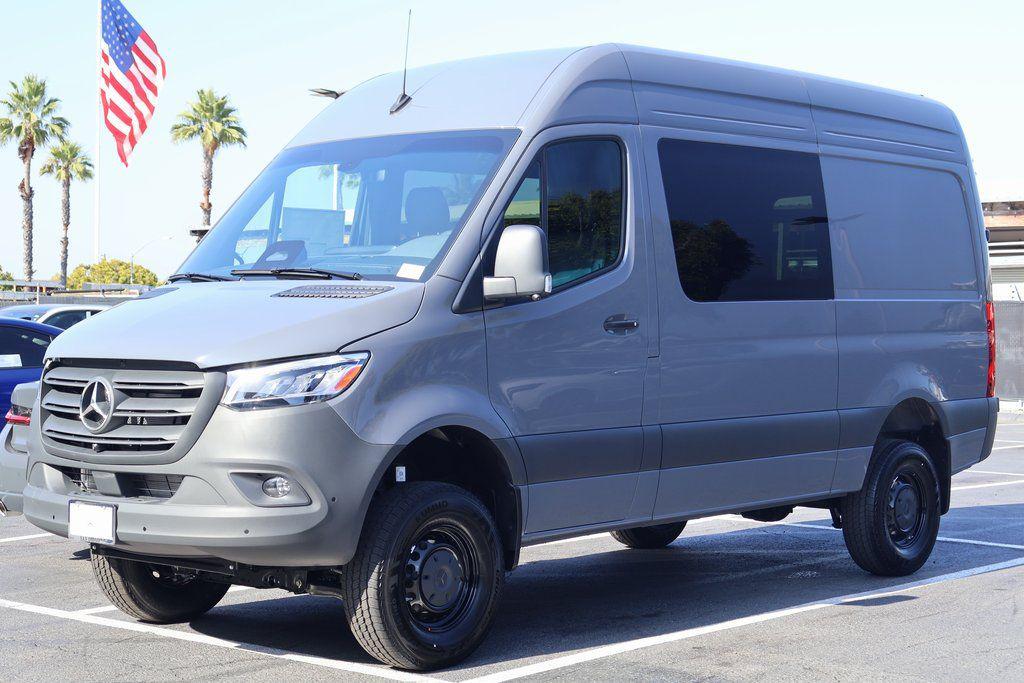 New 2026 Mercedes-Benz Sprinter 2500 Crew 144 WB