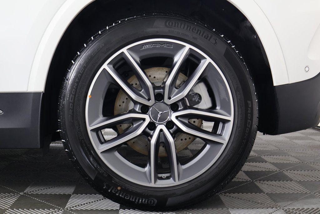 MERCEDES-BENZ GLA-CLASS AMG - 10