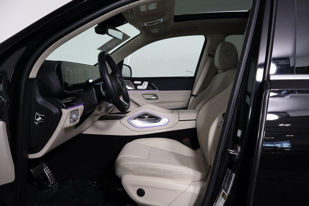 MERCEDES-BENZ GLS - 10