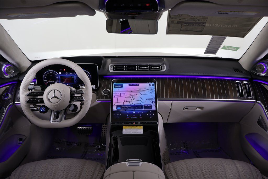 2026 Mercedes-BENZ AMG S 63 E 4MATIC 照片 4