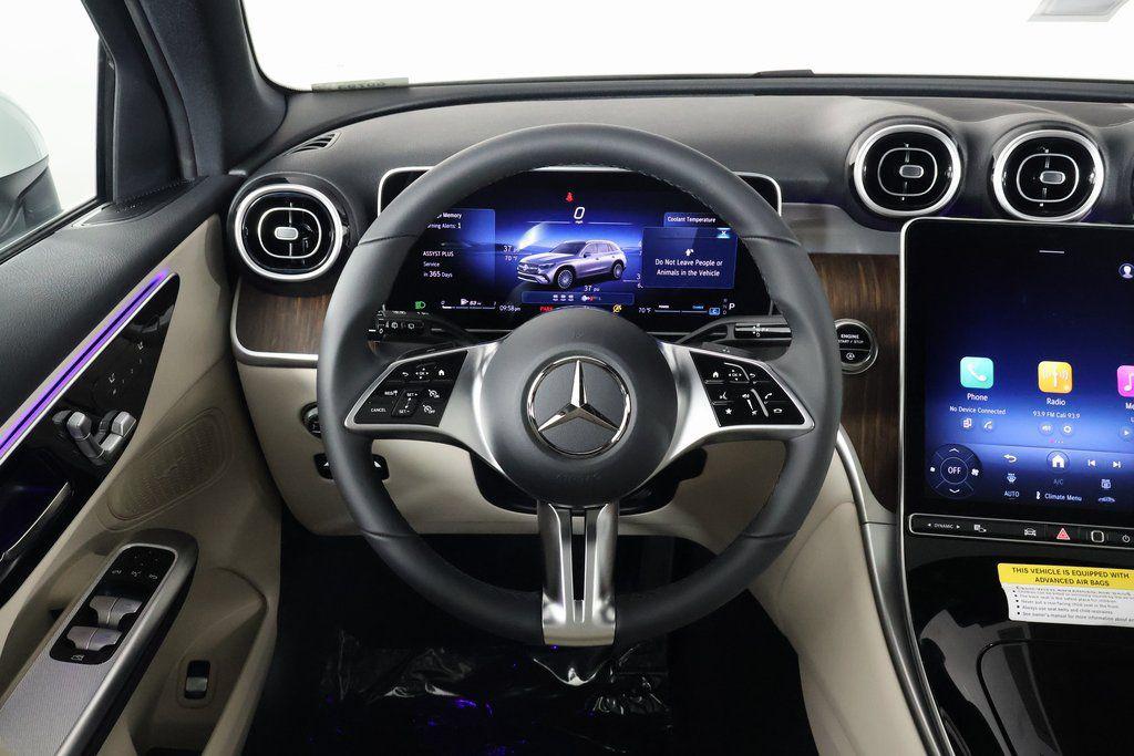 MERCEDES-BENZ GLC - 3