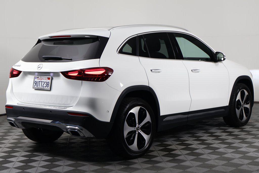 MERCEDES-BENZ GLA-CLASS - 4
