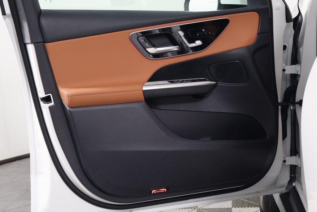 MERCEDES-BENZ GLC - 7