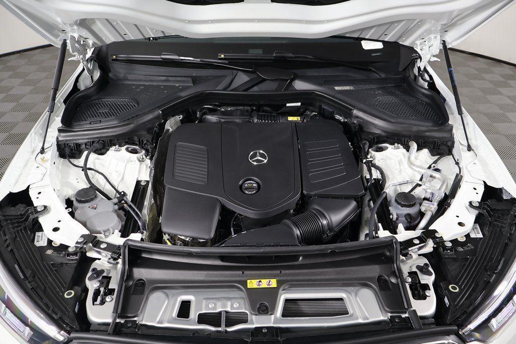 MERCEDES-BENZ GLC - 9