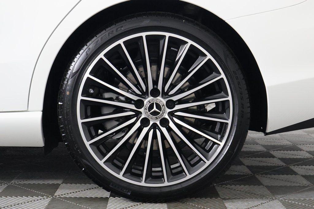 صورة 10 لـ 2026 Mercedes-BENZ C-CLASS