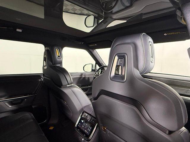 صورة مصغرة 28 لـ 2026 Rivian R1S ADVENTURE