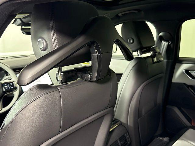 2026 LAND Rover RANGE ROVER VELAR DYNAMIC SE — миниатюра 21